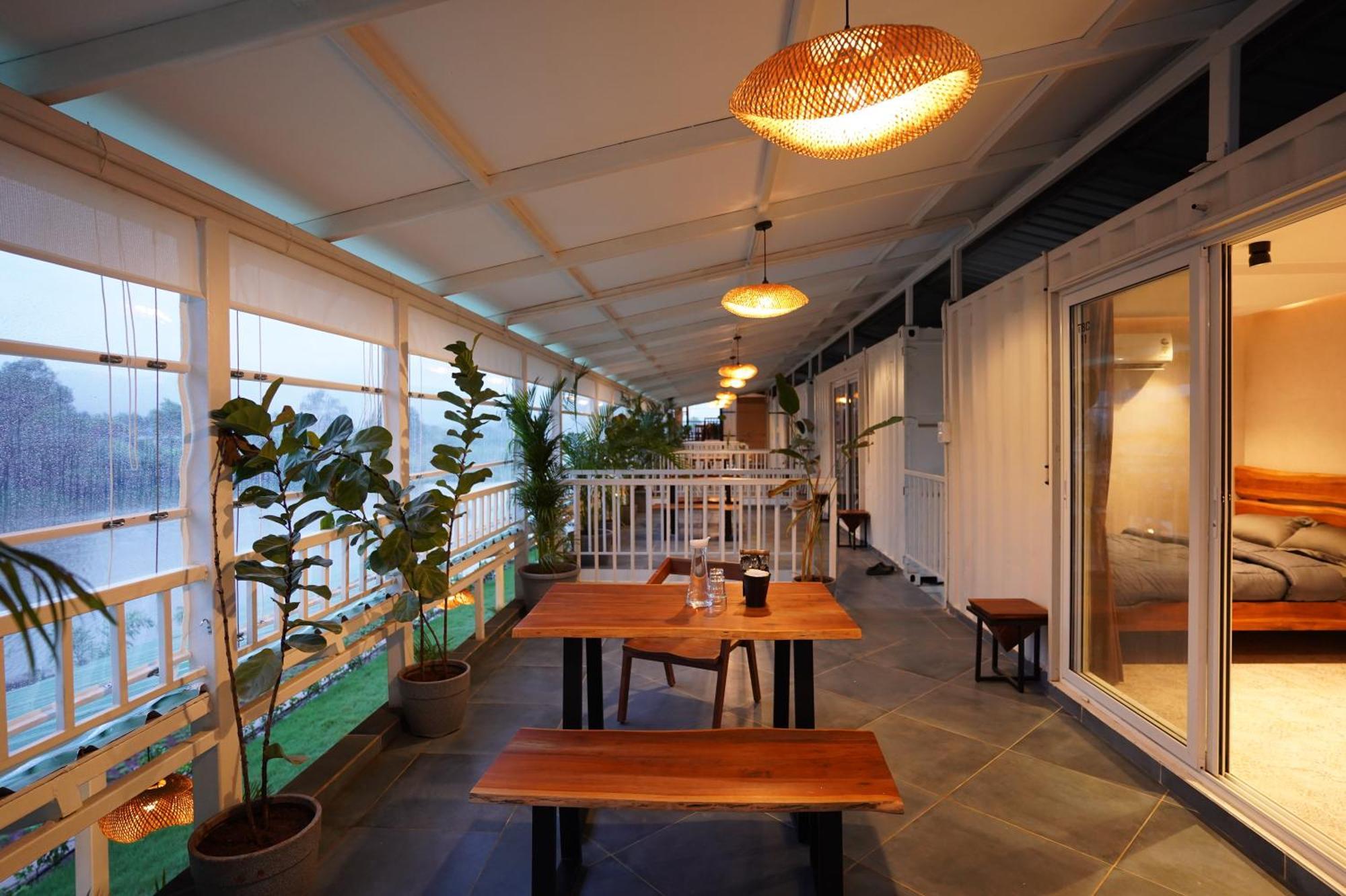 The Boat Club,Karjat Hotel ภายนอก รูปภาพ