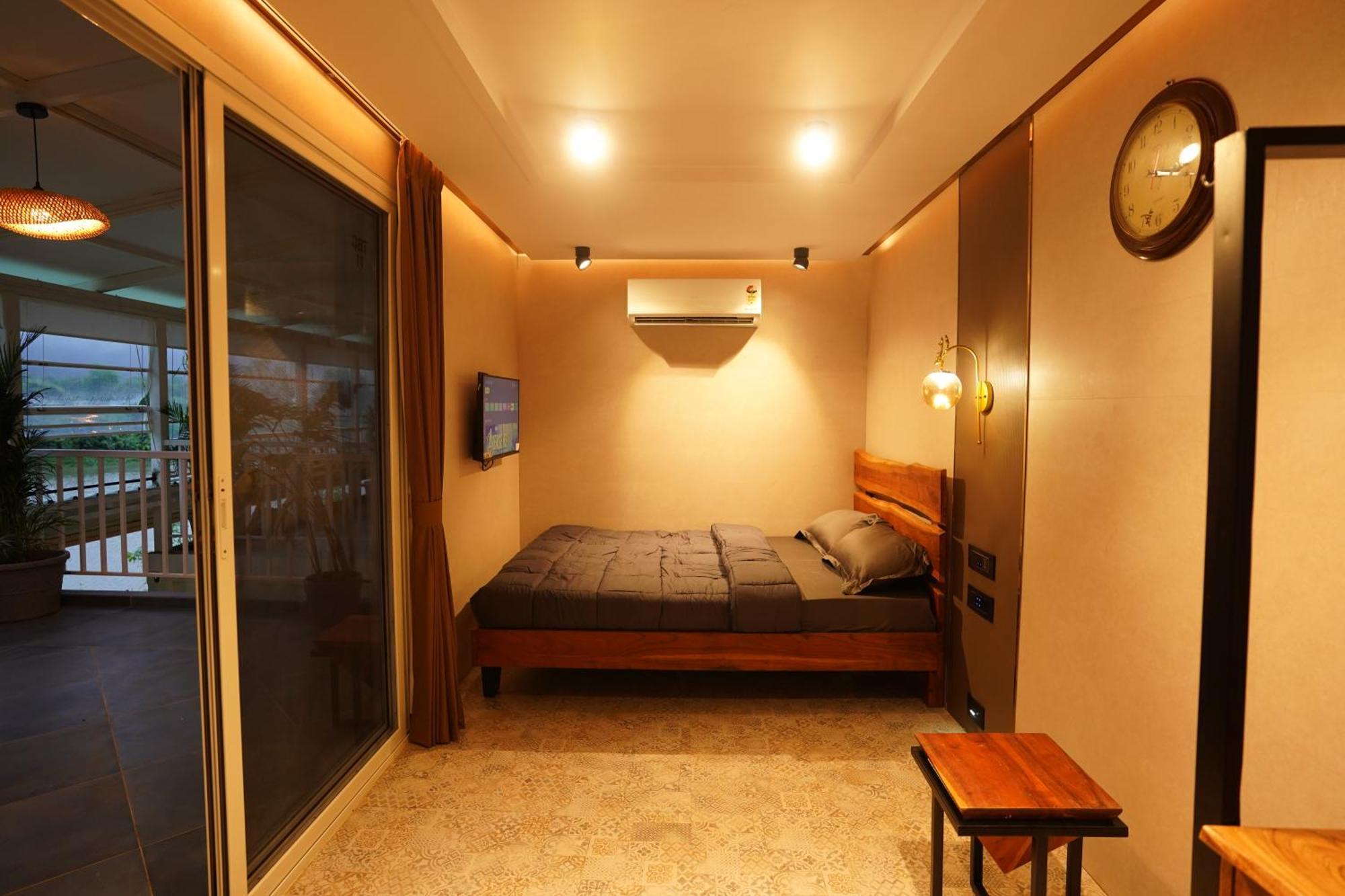 The Boat Club,Karjat Hotel ภายนอก รูปภาพ