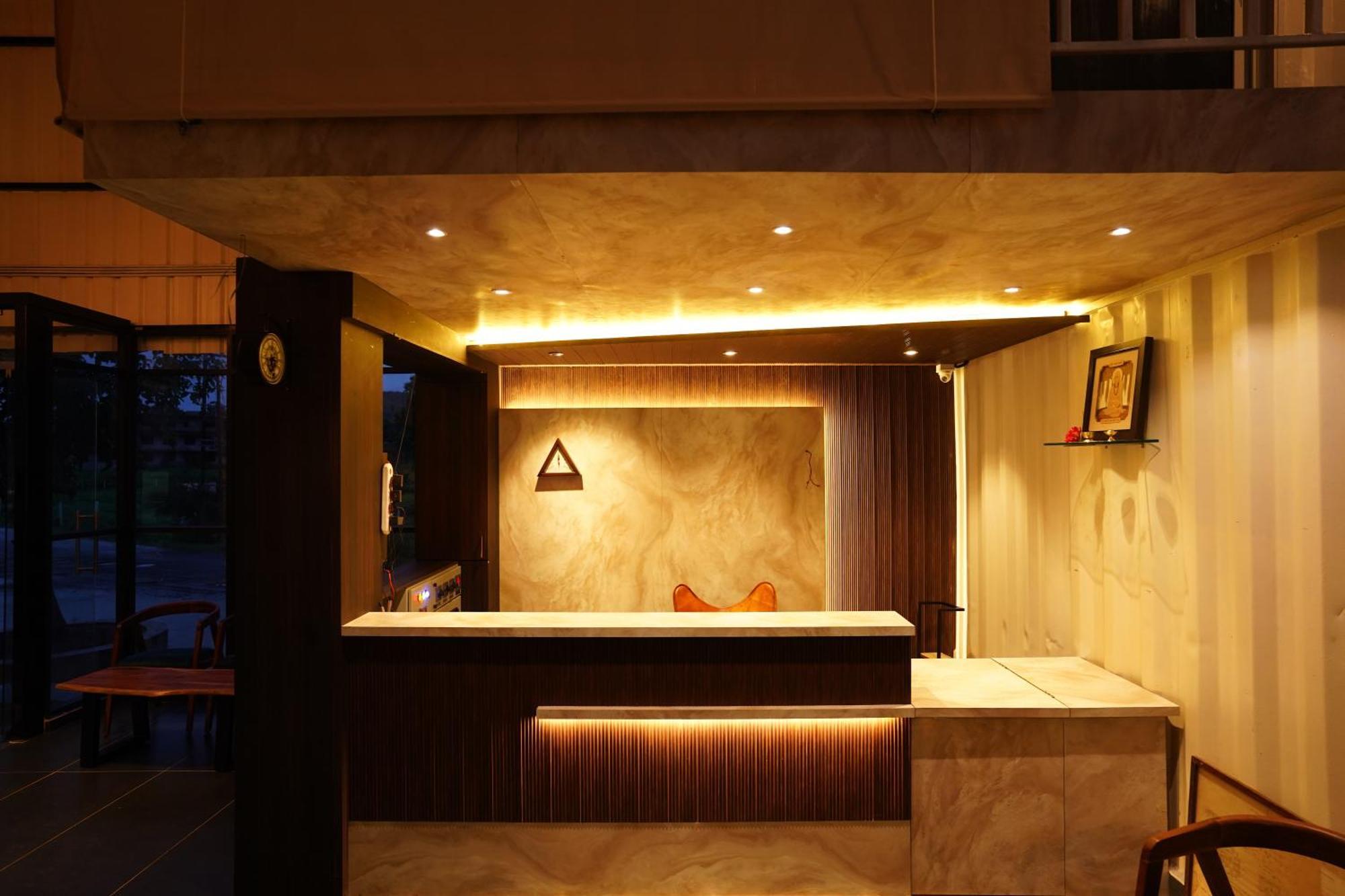 The Boat Club,Karjat Hotel ภายนอก รูปภาพ