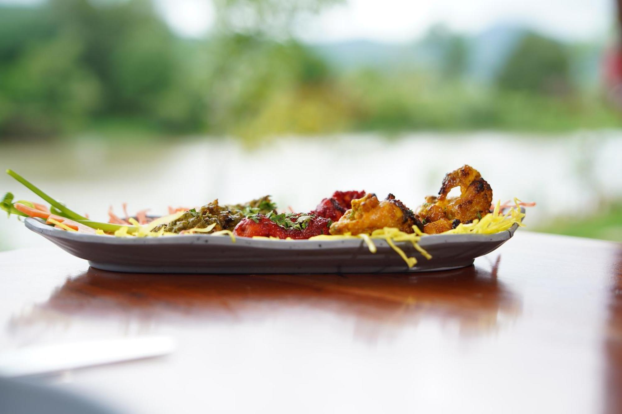 The Boat Club,Karjat Hotel ภายนอก รูปภาพ